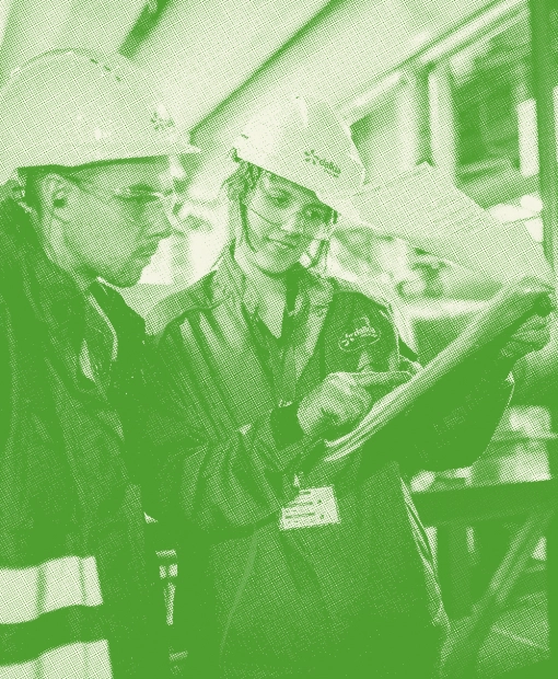 Two experts from Dalkia’s energetic services